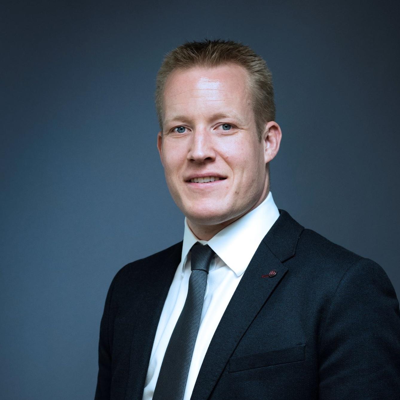 Oliver Jaegemann | CEO, The Asset Management Exchange | Fintech Finance