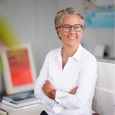 Tanja Birkholz | CEO of SCHUFA | Fintech Finance