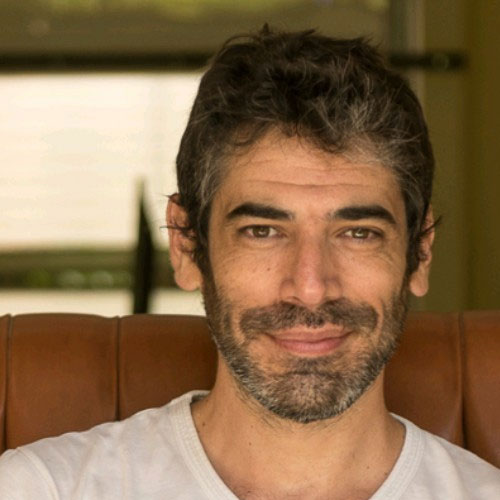 Ricardo Bueno