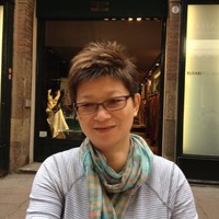 Susan Tee